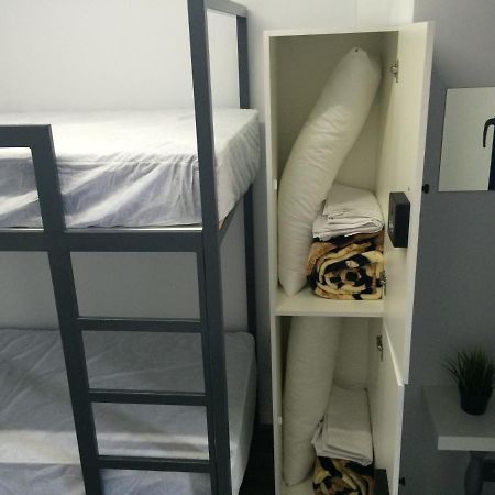 Chameleon Youth Hostel Alicante Kültér fotó